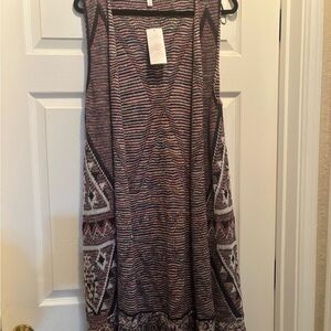 New Directions knit vest